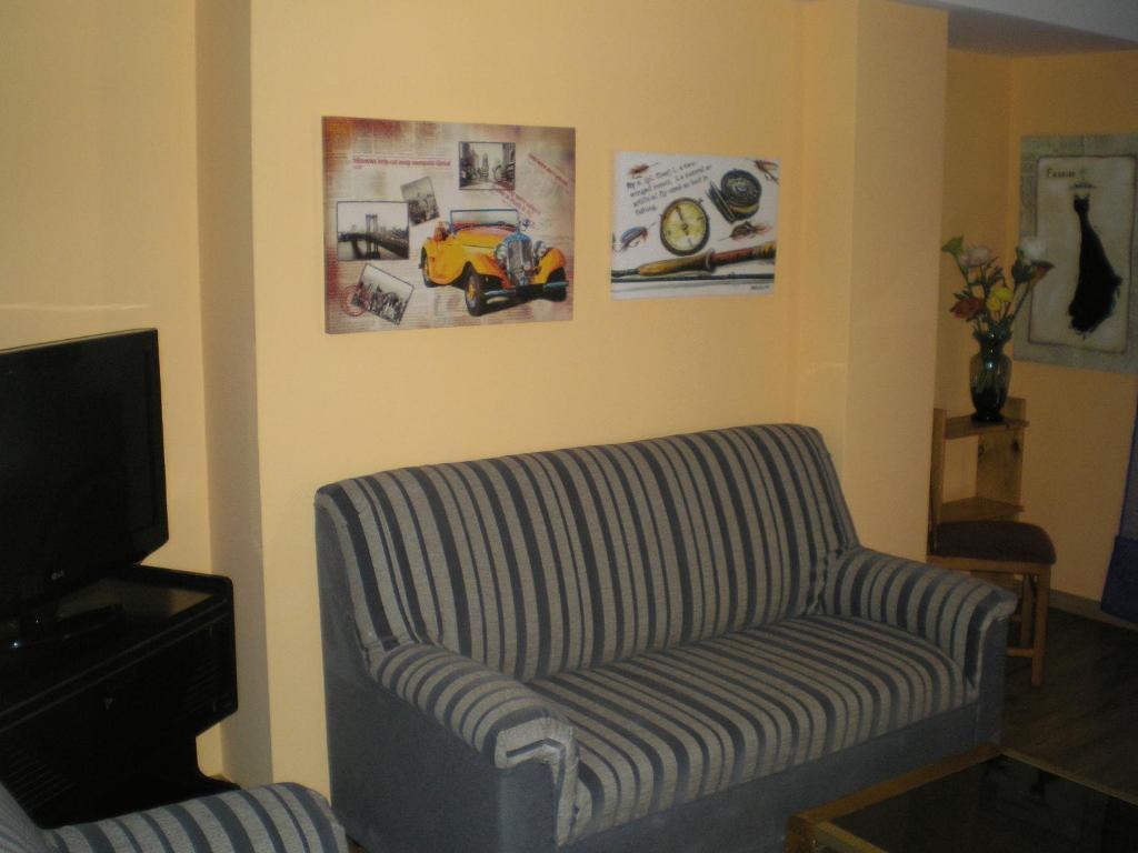Apartamentos Augusta Centro Zaragoza Habitación foto